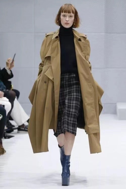 小个子穿风衣不压身高技巧,小个子穿风衣怎么搭配好看