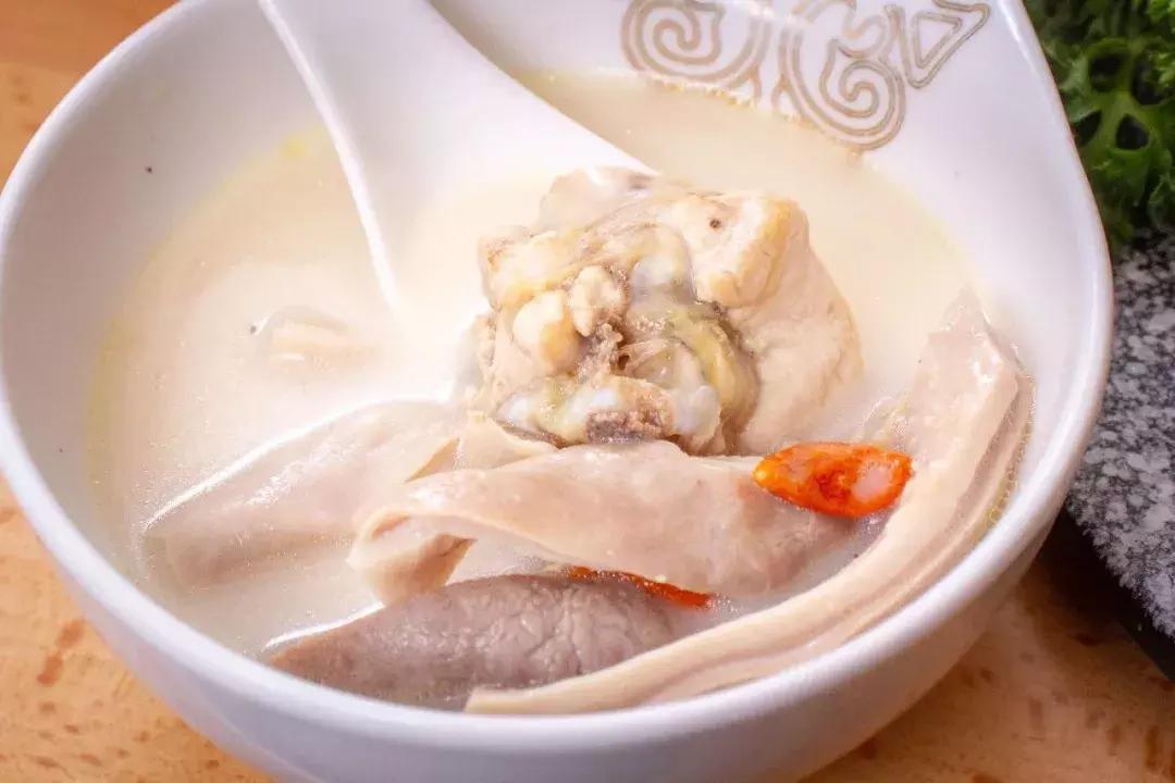 香港米其林花胶鸡,香港城花胶鸡