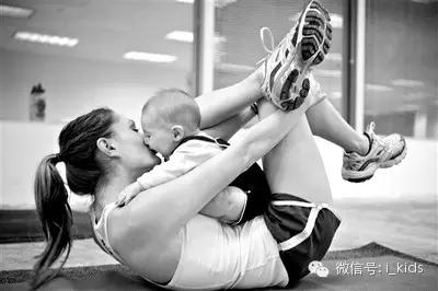 宅在家里健身器,宅在家的状态把生活当成历练