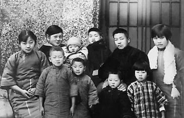 双鱼座总是胡思乱想吗,双鱼座性格琢磨不透