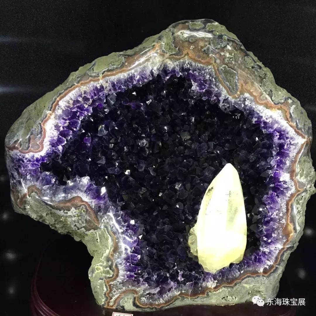 最好看的天然矿物,世界上最珍贵的矿物