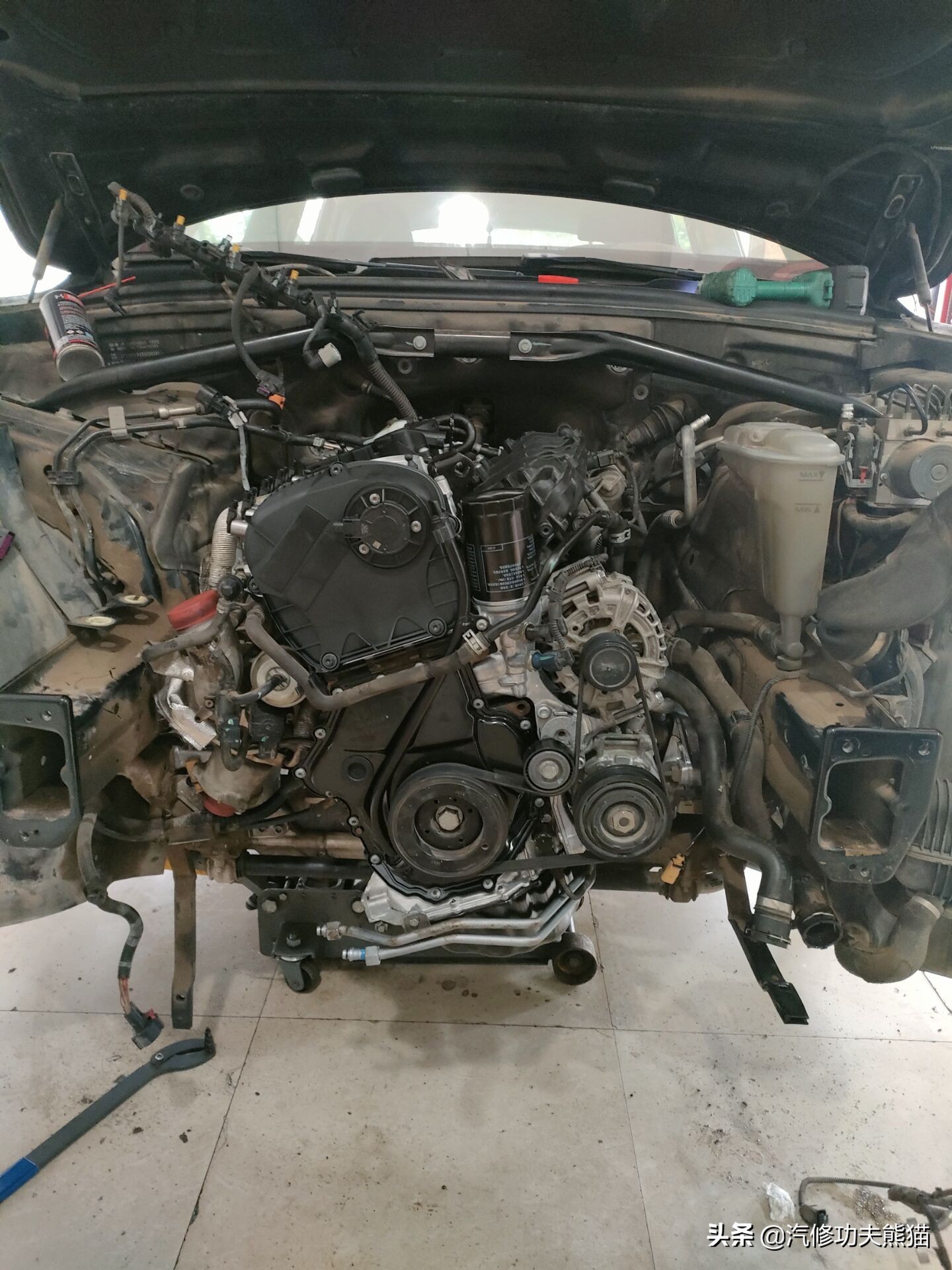 奥迪q5这车质量怎样,现在的奥迪q5烧机油