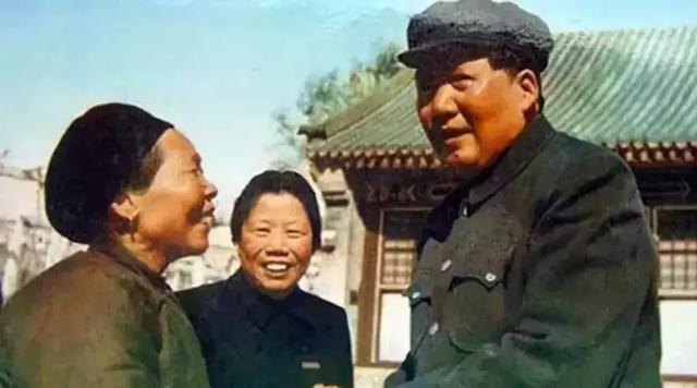 毛主席到底伟大在哪里？总结得真好！