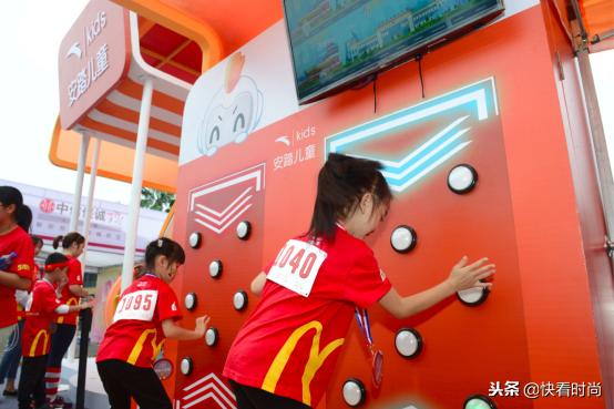 安踏童装运作模式,安踏童装发展历程