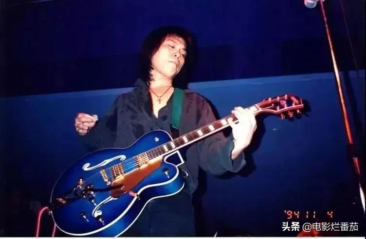 伍佰走向人生巅峰,伍佰封神之作震撼现场