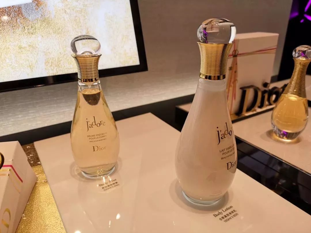 2018各大牌圣诞礼盒在哪买,2018圣诞套装礼盒开箱