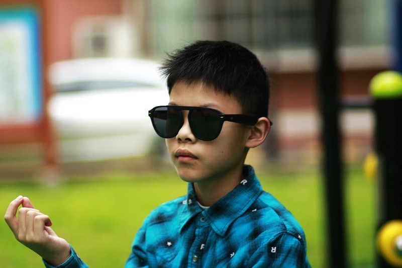 海伦凯勒日夜两用太阳眼镜,海伦凯勒蓝牙眼镜