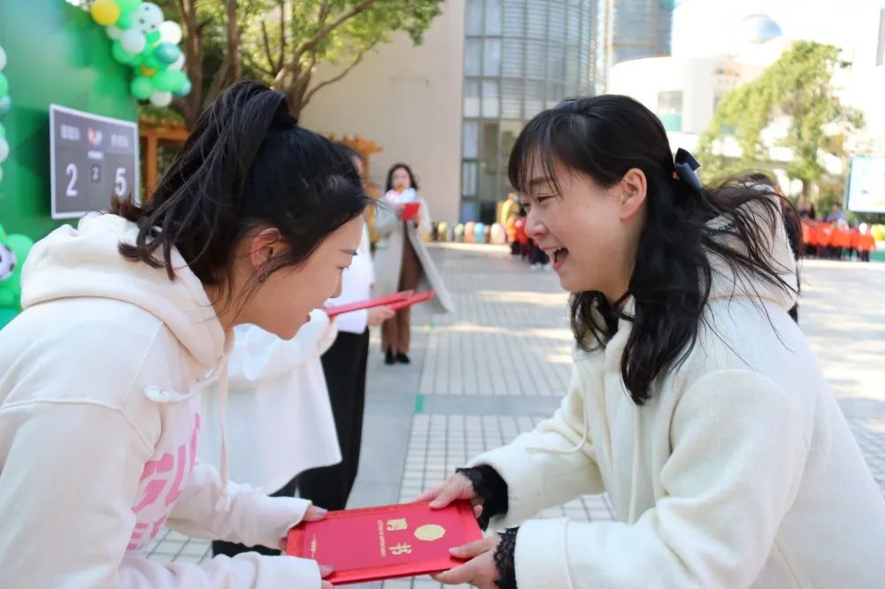 足球嘉年华暨六一活动,幼儿园足球嘉年华开幕