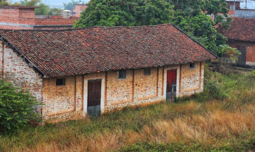 农村盖房子预制板好还是现浇好,农村建房现浇楼板有几种方法