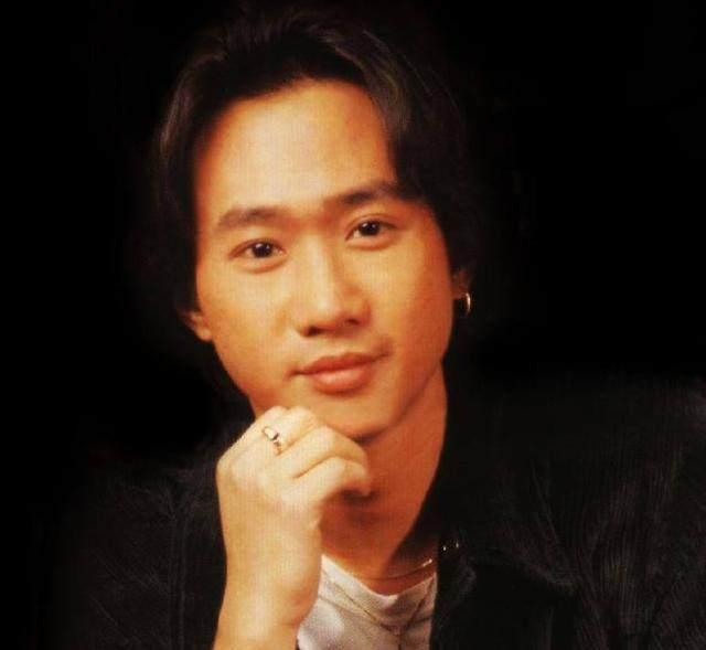 许嵩歌曲里的遗憾,许嵩是哪几年的青春