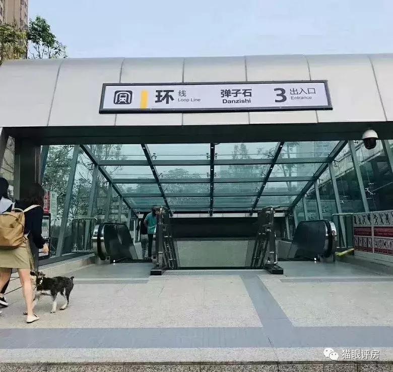 弹子石老街重庆打卡,弹子石网红打卡地标