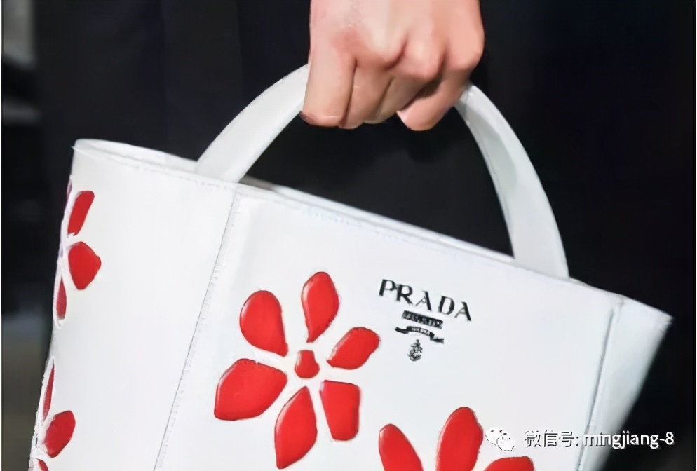 白色皮革变黄怎样去除,白色的皮革变黄了怎么办