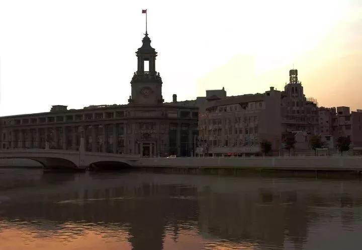 上海地铁沿线景点全部免费,上海地铁11号线上海赛车场