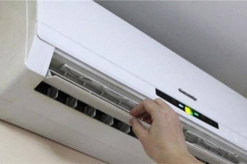 空调开关怎么调节才能开,空调开关时间规定标准