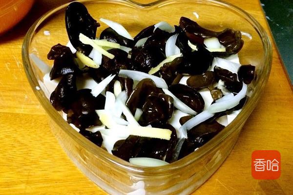 猪肉蒸着吃的做法儿童,猪肉蒸一下之后怎么做好吃