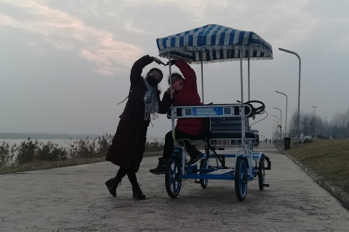 全力以赴战胜新冠肺炎 (战胜新冠肺炎取得重大突破)