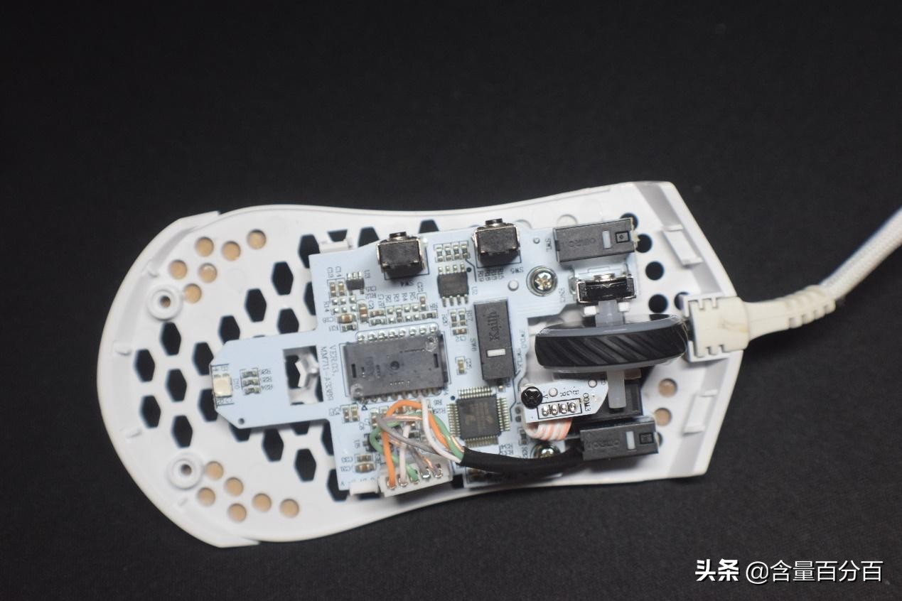 酷冷至尊mm710鼠标拆解,酷冷至尊鼠标mm710拆解
