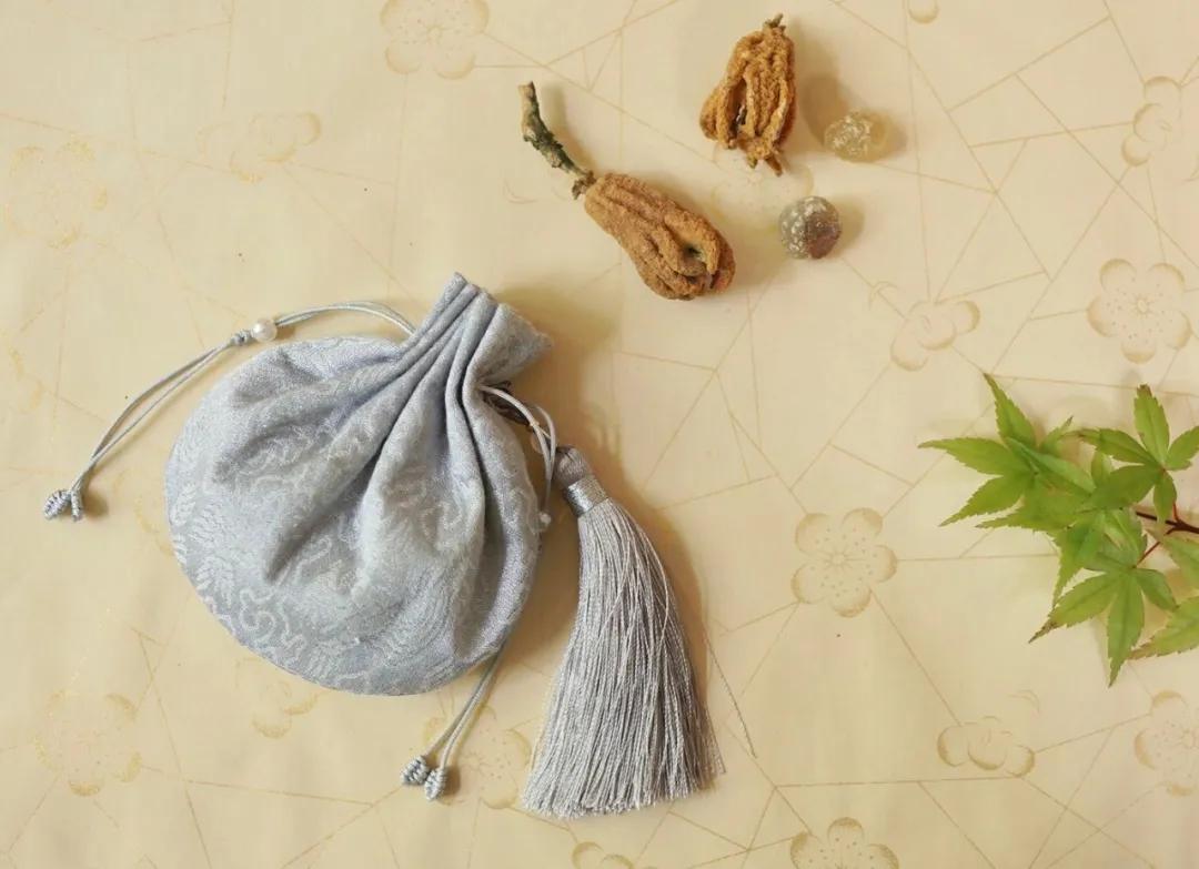 端午戴香囊，一整年顺遂平安