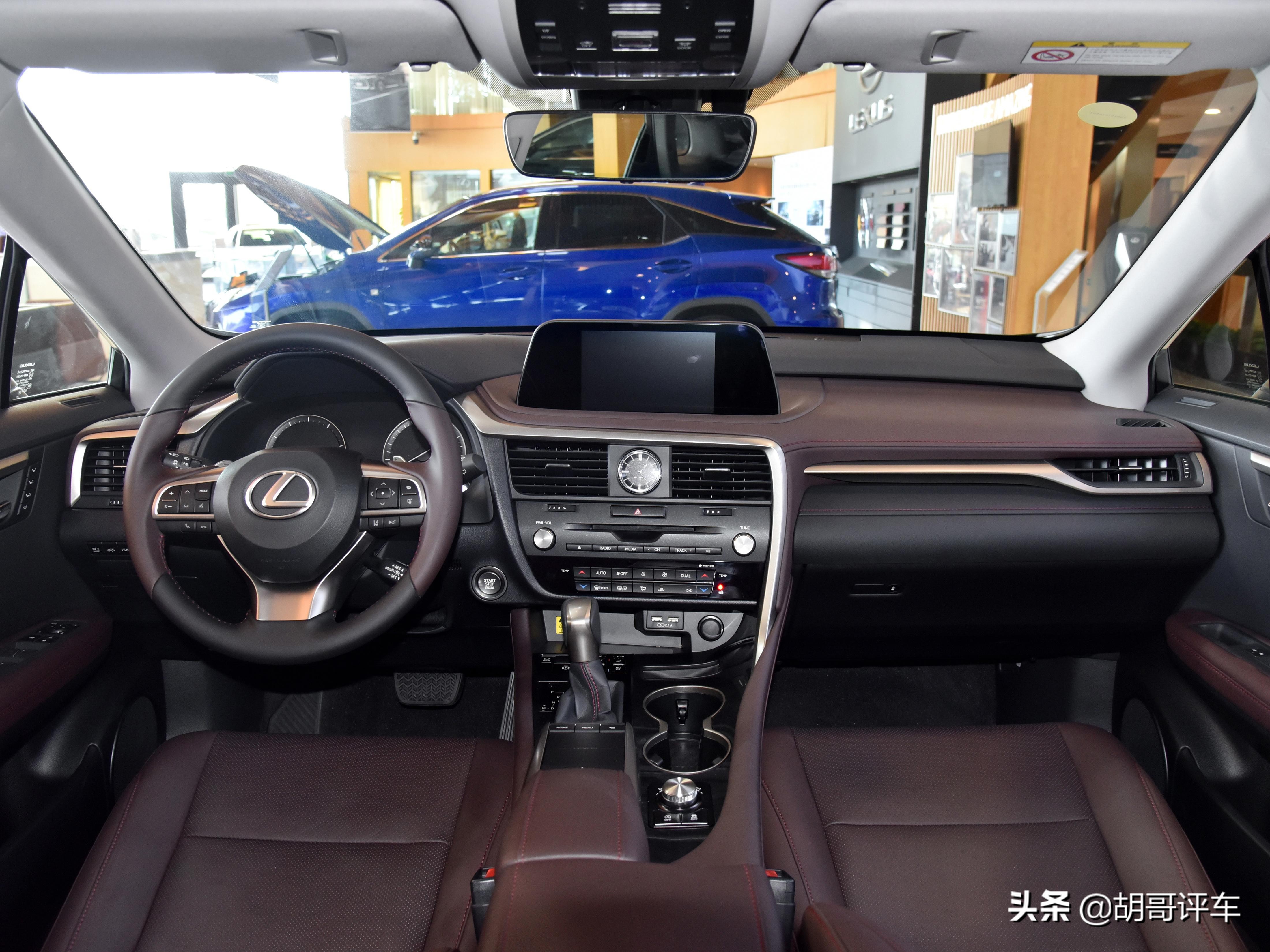 全新雷克萨斯rx海外实拍图曝光,雷克萨斯2023款rx350h和rx500h对比