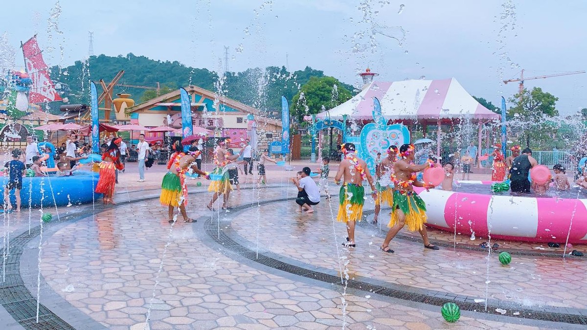 奥园英德巧克力王国全景,奥园英德巧克力王国乐园直播