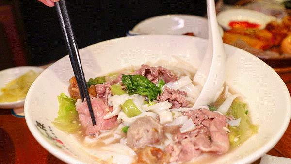 万象牛肉粿条,正宗的地道的粿条