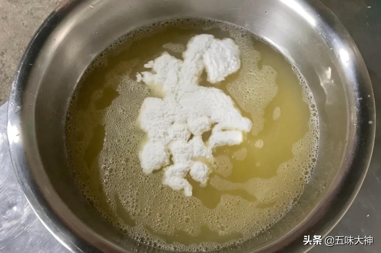 怎么做出奶香味的油条,怎么做早餐简单又好吃的油条