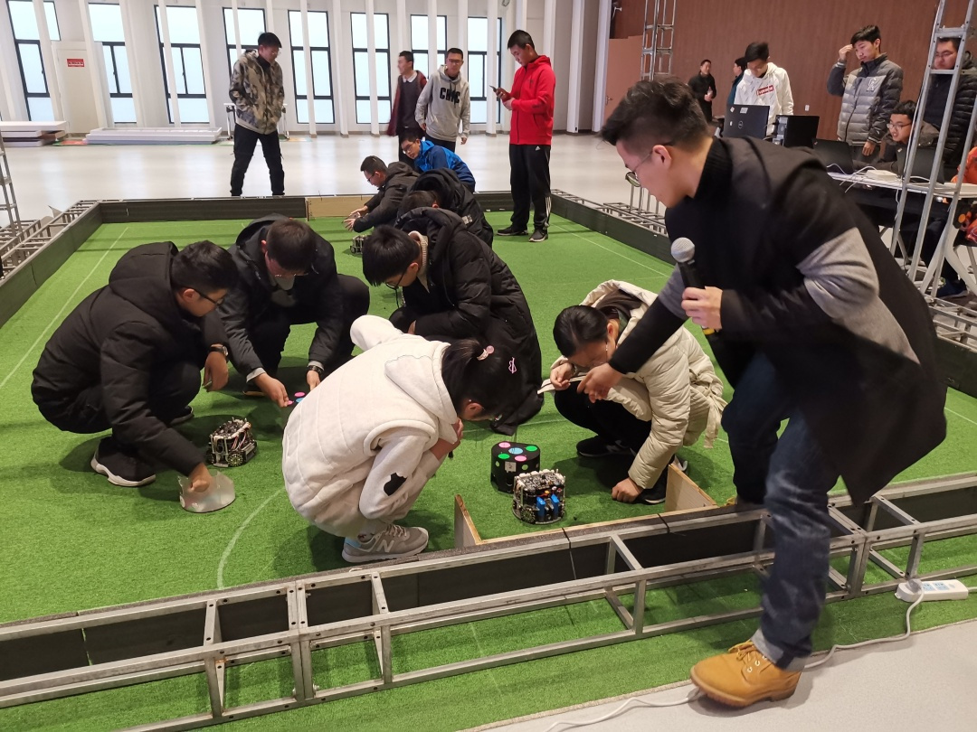 浙大机器人集训,浙江大学机器人训练营