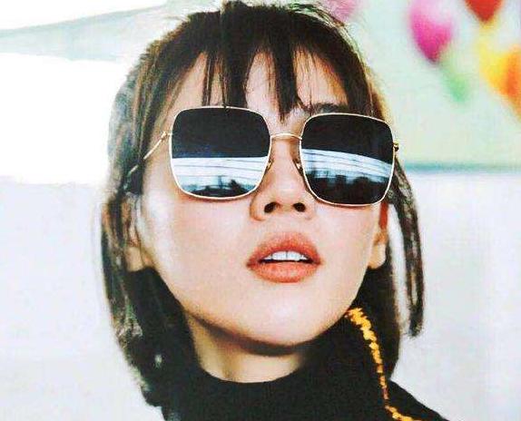 平价墨镜怎么挑,买的黑墨镜看不清咋办