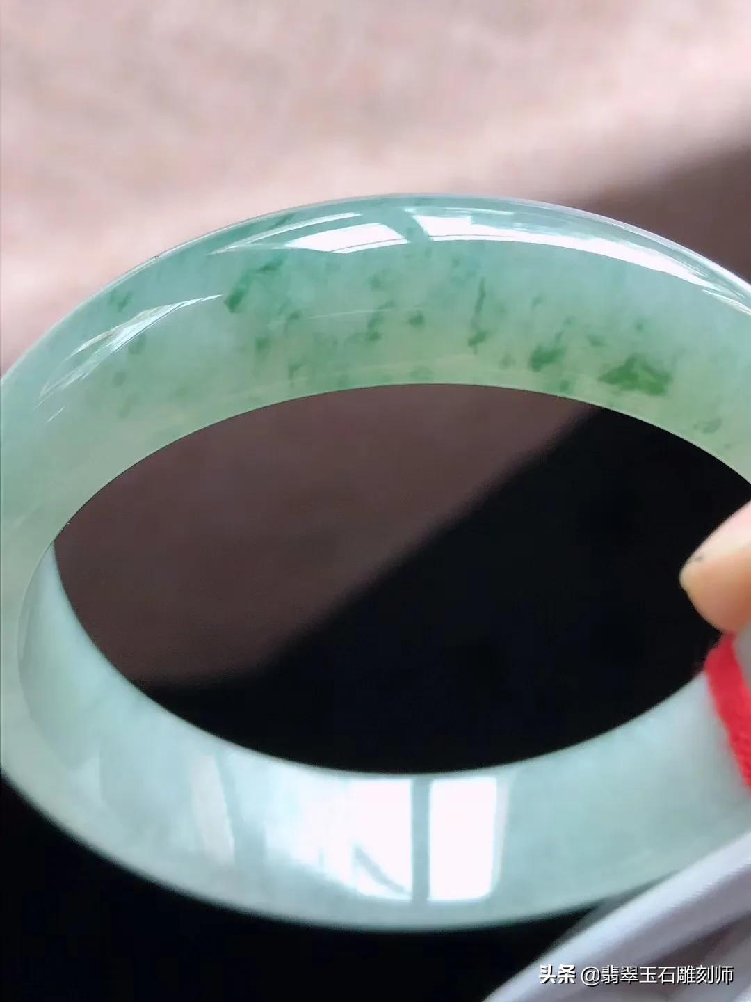 翡翠手镯鉴定及估价,翡翠手镯免费鉴定估价方法