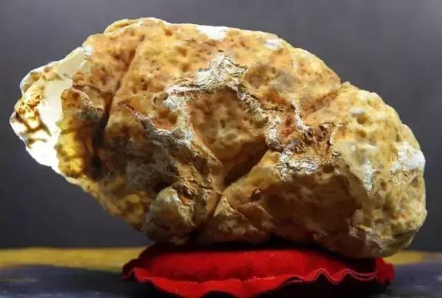 中国各省代表性奇石,中国各省的珍稀宝石