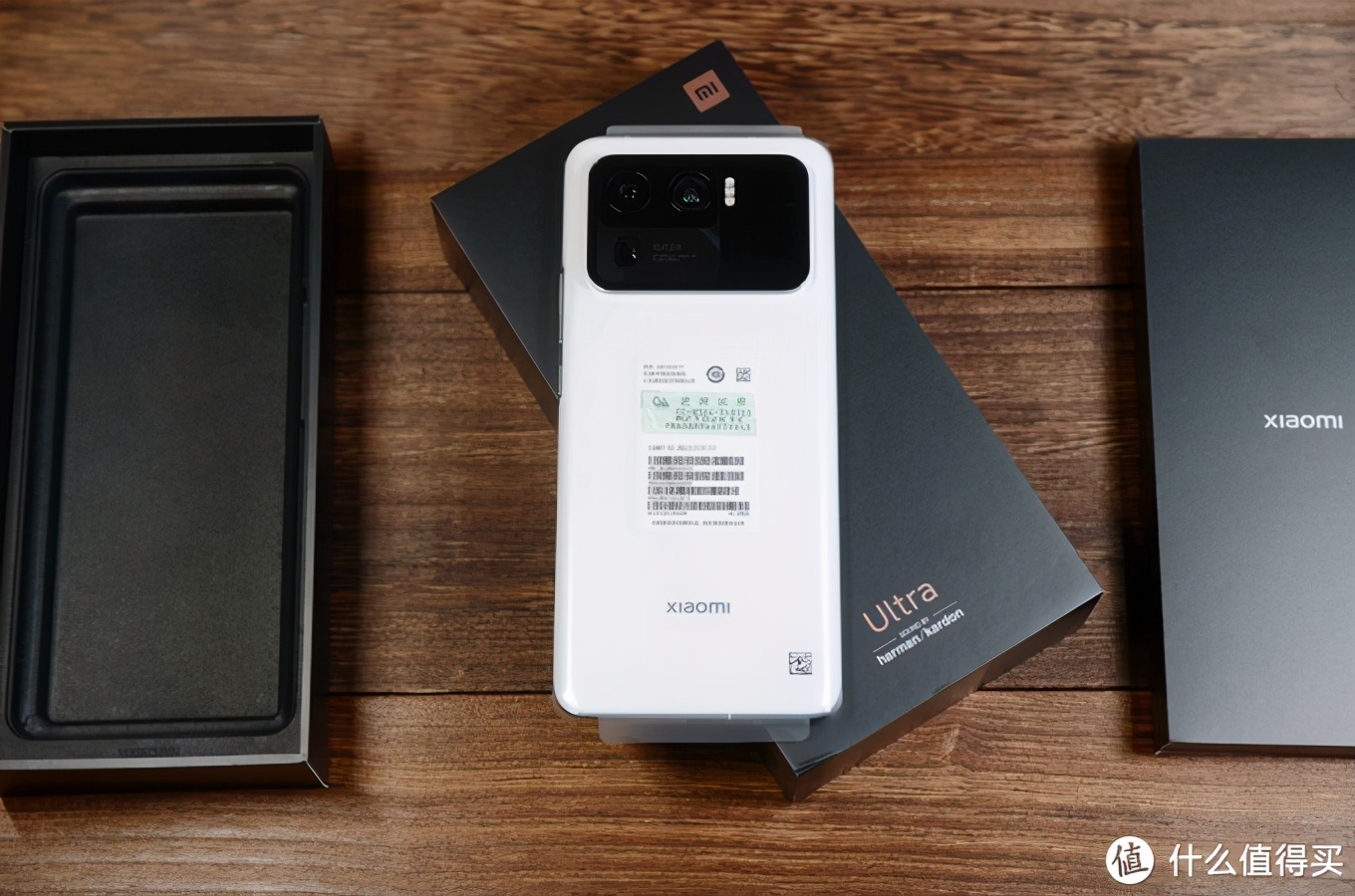 小米11ultra至尊版讲解,小米10至尊和小米11ultra拍照对比