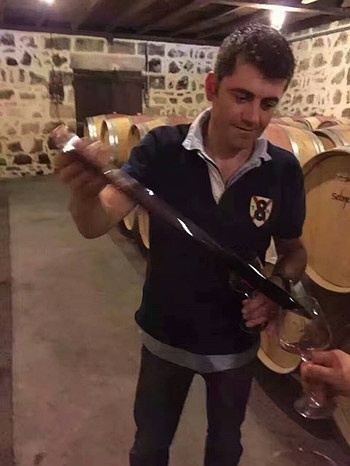 法国红酒介绍，如果鉴别红*级别酒**