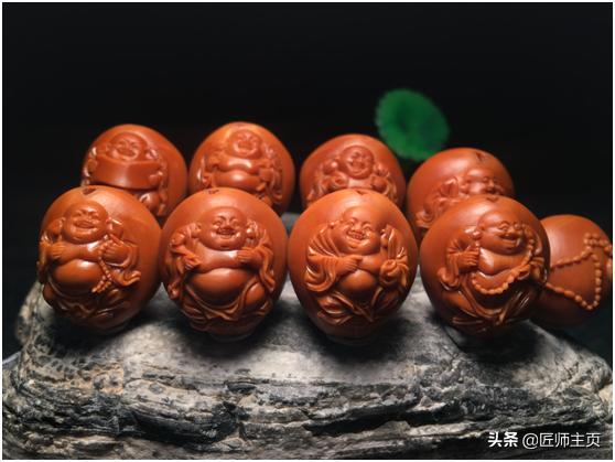 核雕虫子,核雕有虫洞