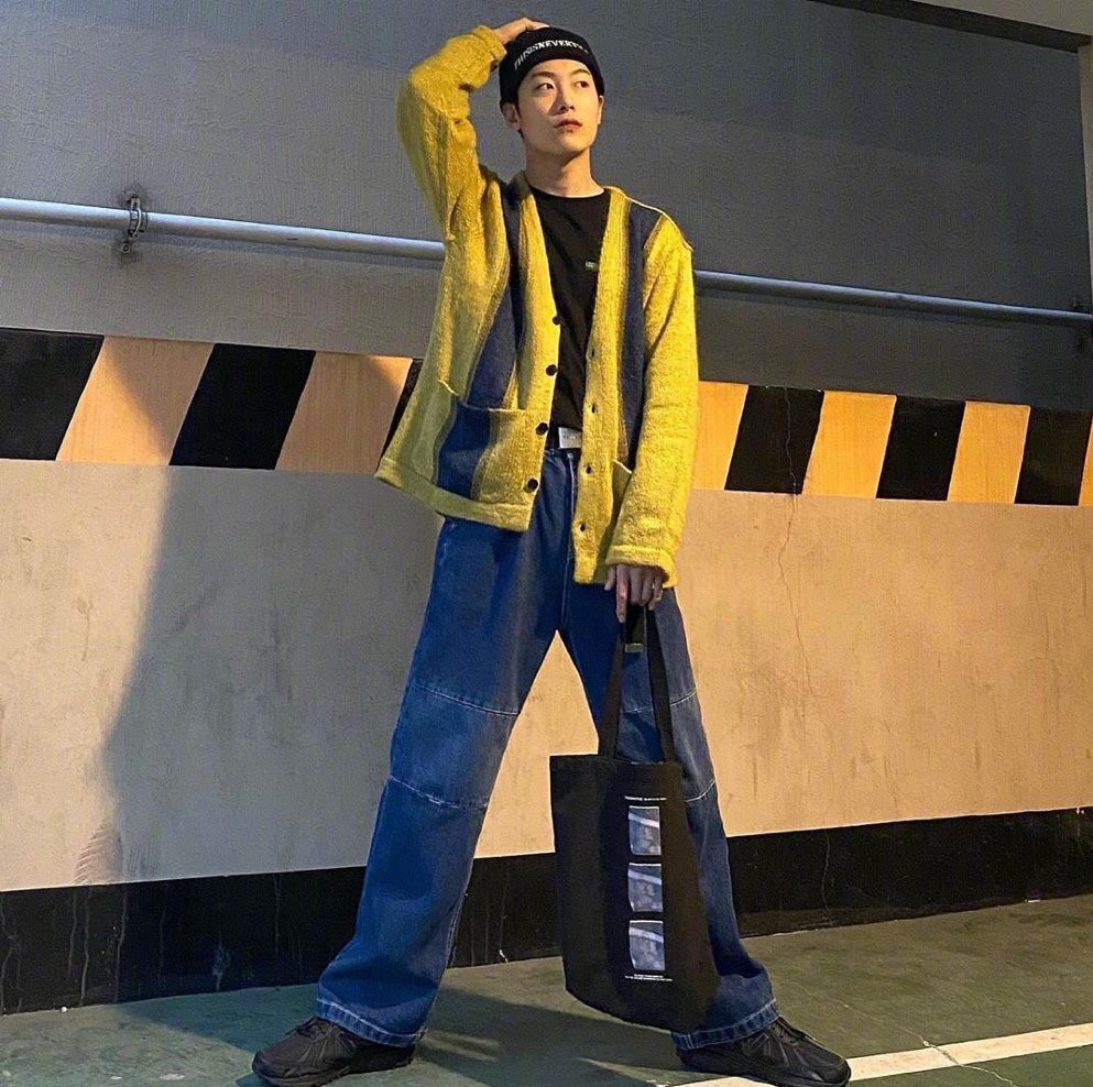 韩国男人的穿搭技巧是什么,韩国穿搭博主排行榜男生