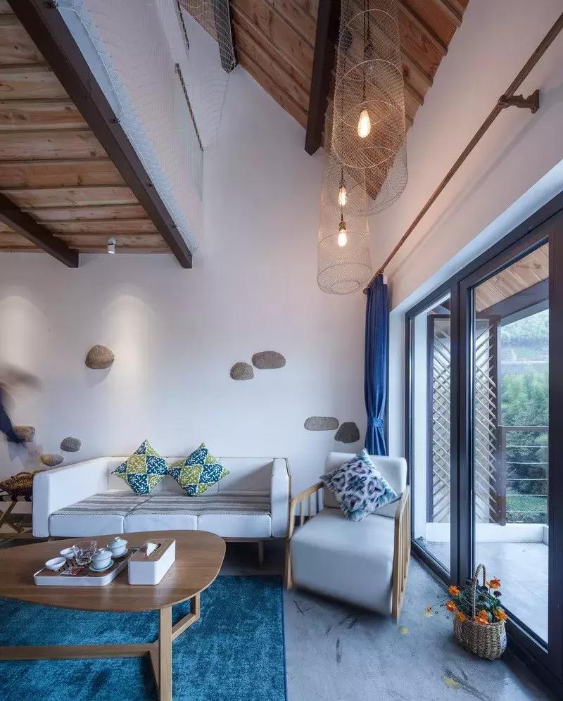 8分钟直抵江南唯一滑雪场，还有温泉，来这家高山云雪民宿充电打卡