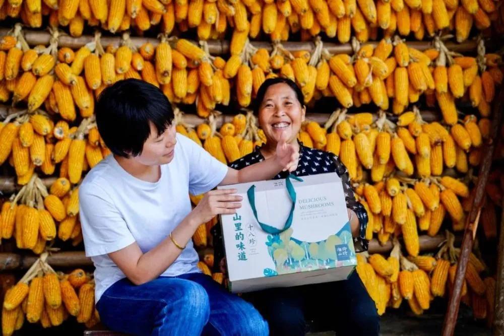 一个四川女人在广东创业,80后小伙儿农村创业年收入十几万