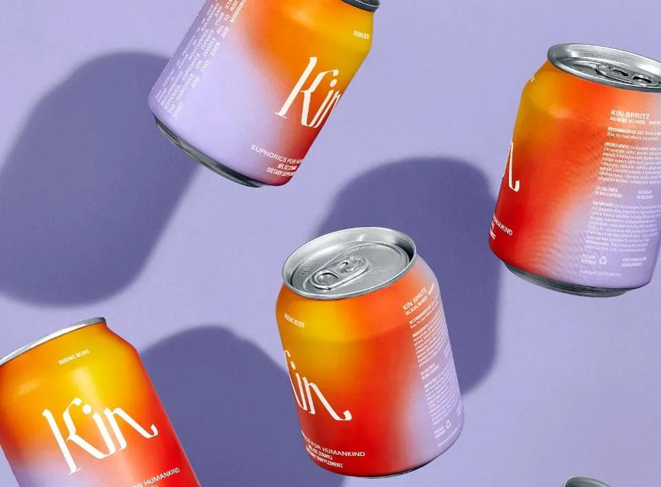 草本+她+夜+无酒精社交，竟然造出一个“养生酒局”的大商机