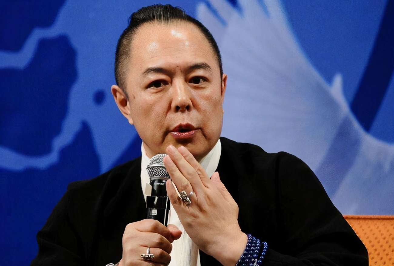 还珠格格周杰当年演的角色,还珠格格剧组重聚周杰来过吗