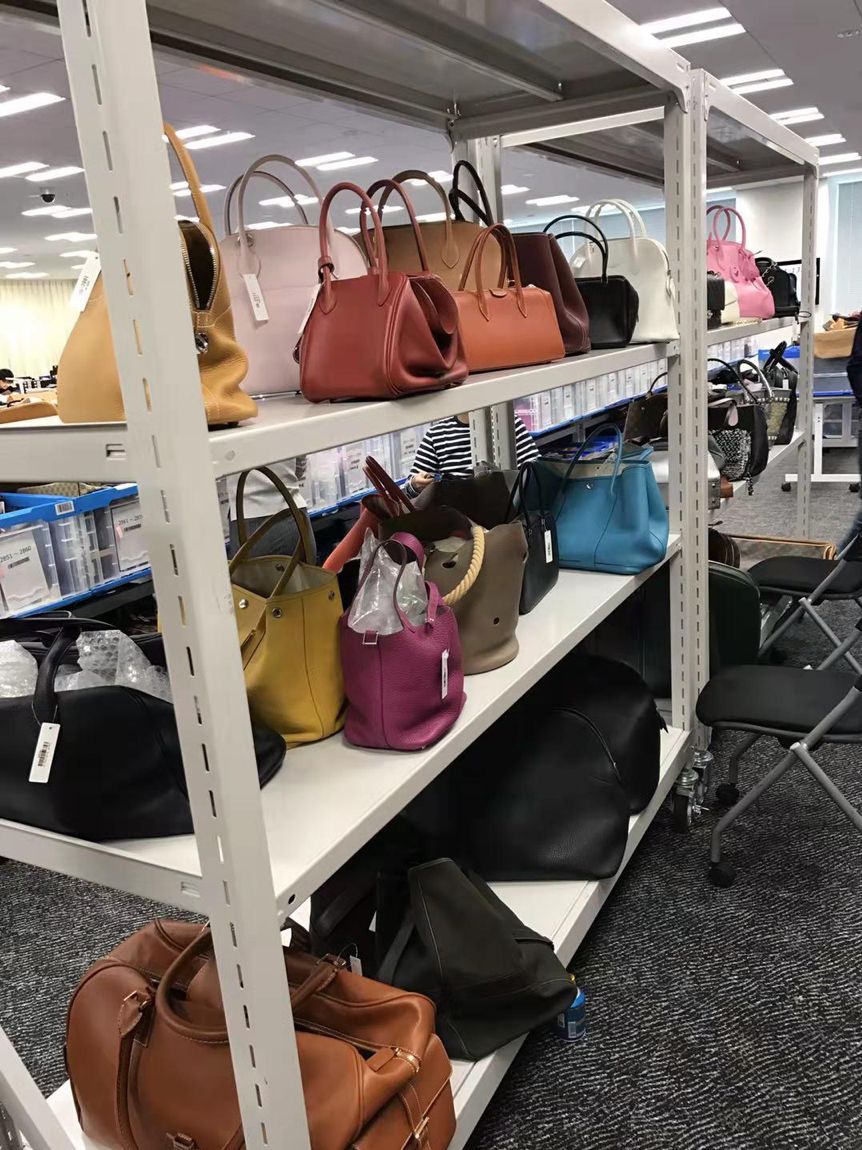 日本中古包拍卖会真实价格,日本中古奢侈品拍卖会现场