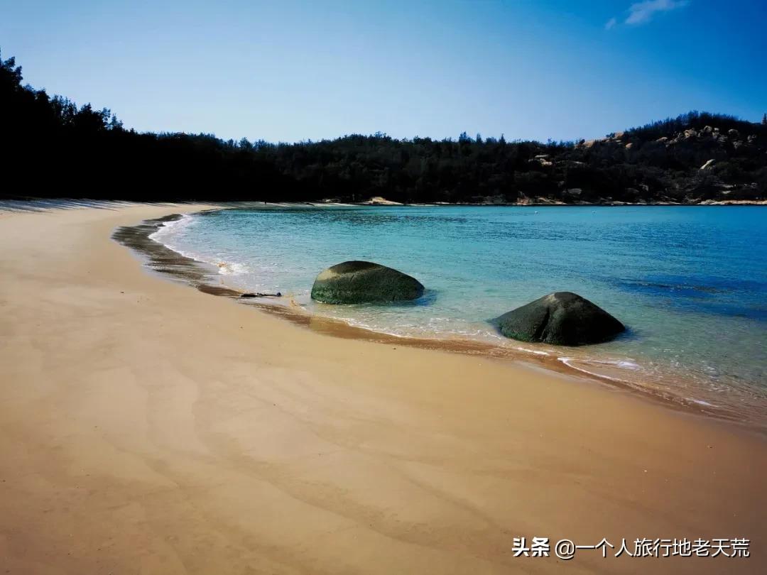 海蓝媲美三亚，福建这个被低估的宝藏地，夏天去太舒服了