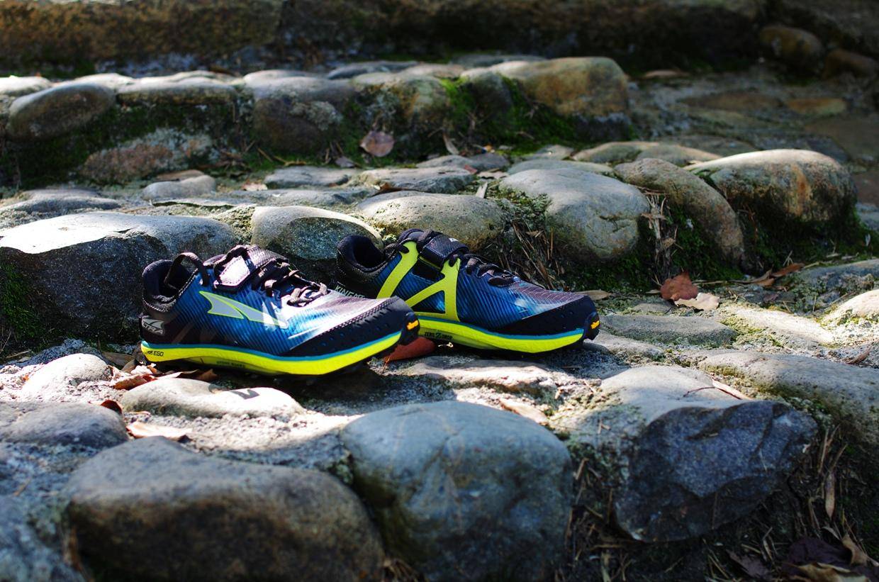 支撑稳定型的跑鞋推荐,反馈感强的实战鞋