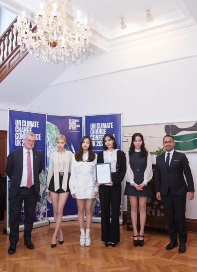 ins风穿搭玛丽珍鞋,小腿袜玛丽珍鞋穿搭合集