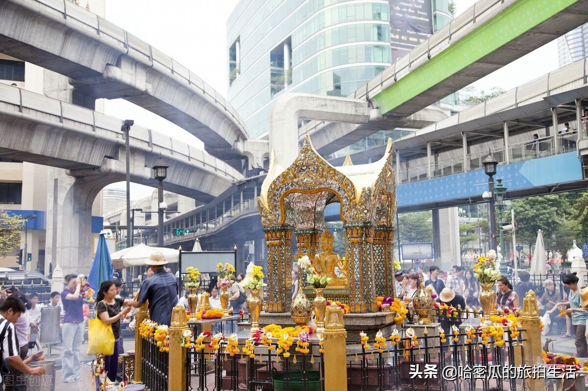 退休大妈自由行在泰国，想去四面佛又不会英语，该怎么让司机明白