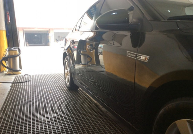 汽车镀晶能防止漆氧化吗,保护车漆增亮镀晶