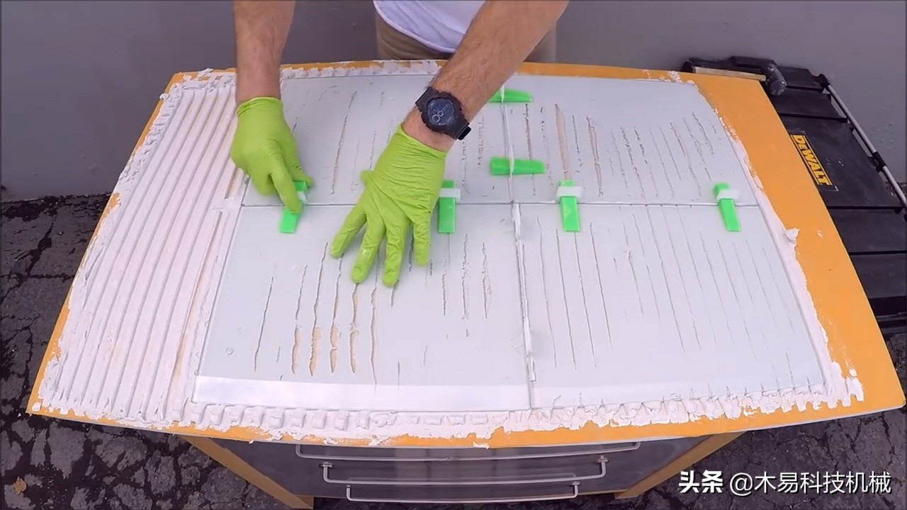 贴瓷砖发明神器,德国贴瓷砖工具大全