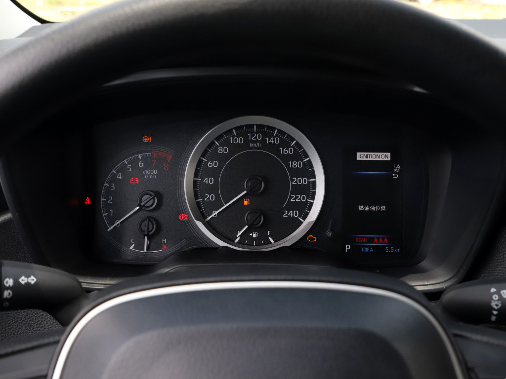 丰田亚洲狮豪华版优缺点,丰田亚洲狮优缺点