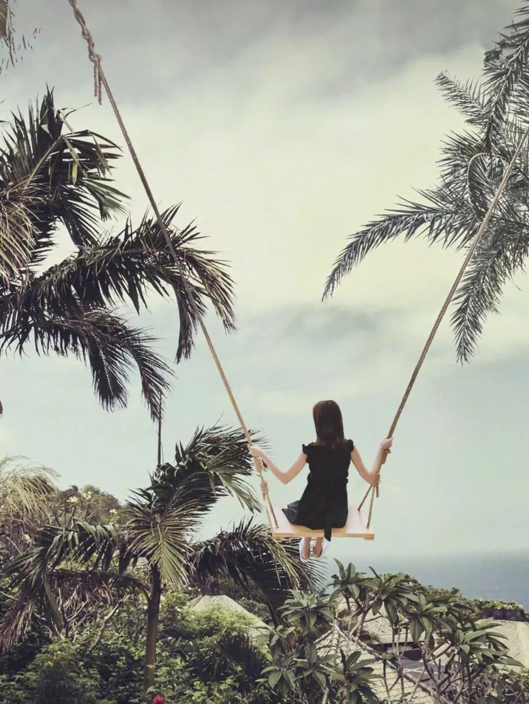 巴厘岛大秋千值得去吗,巴厘岛网红秋千值得去吗