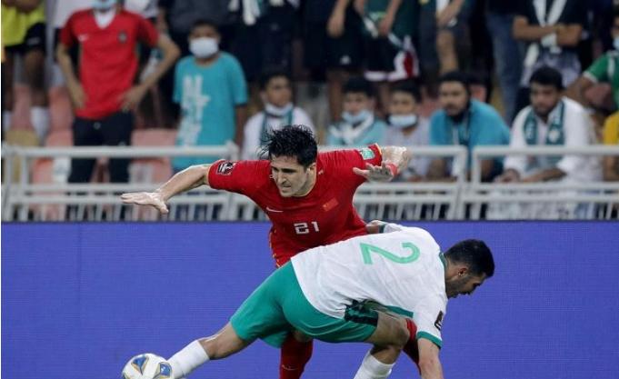 前日本名帅：中国球员普遍贪恋杯中之物，有人吃夜宵能喝十瓶啤酒