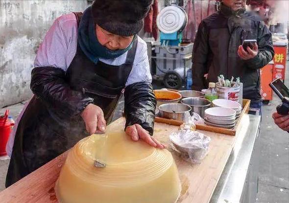 老干妈创始人陶华碧为什么不辣呢,老干妈陶华碧是否缺钱