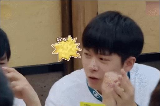 六届快男冠军今昔对比：有人改名难改运，有人变脸认不出，差距大